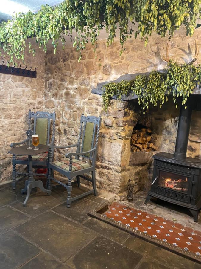 Chainbridge Usk Riverside Gastro Pub And Accommodation Trostrey 외부 사진
