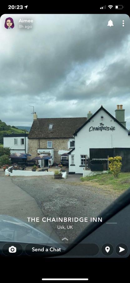 Chainbridge Usk Riverside Gastro Pub And Accommodation Trostrey 외부 사진