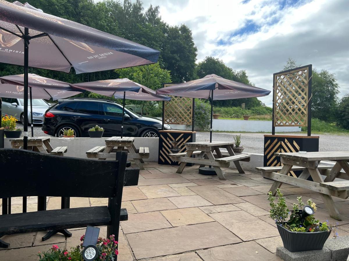 Chainbridge Usk Riverside Gastro Pub And Accommodation Trostrey 외부 사진